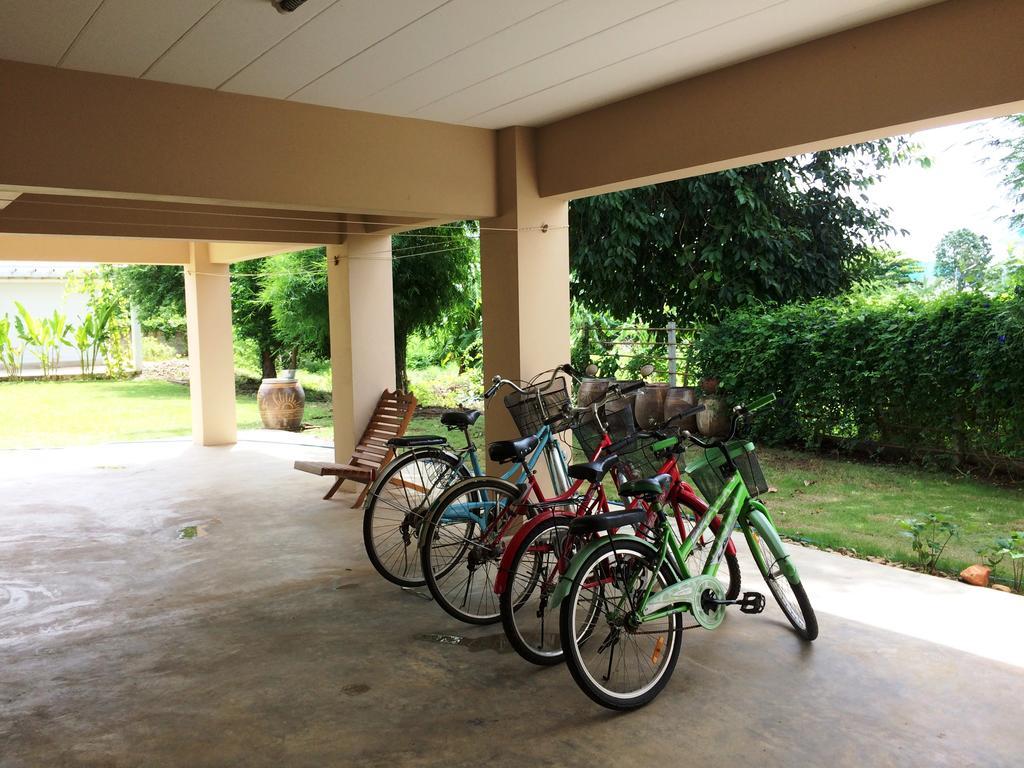 Baan2Rai Hotel Kanchanaburi Exterior photo