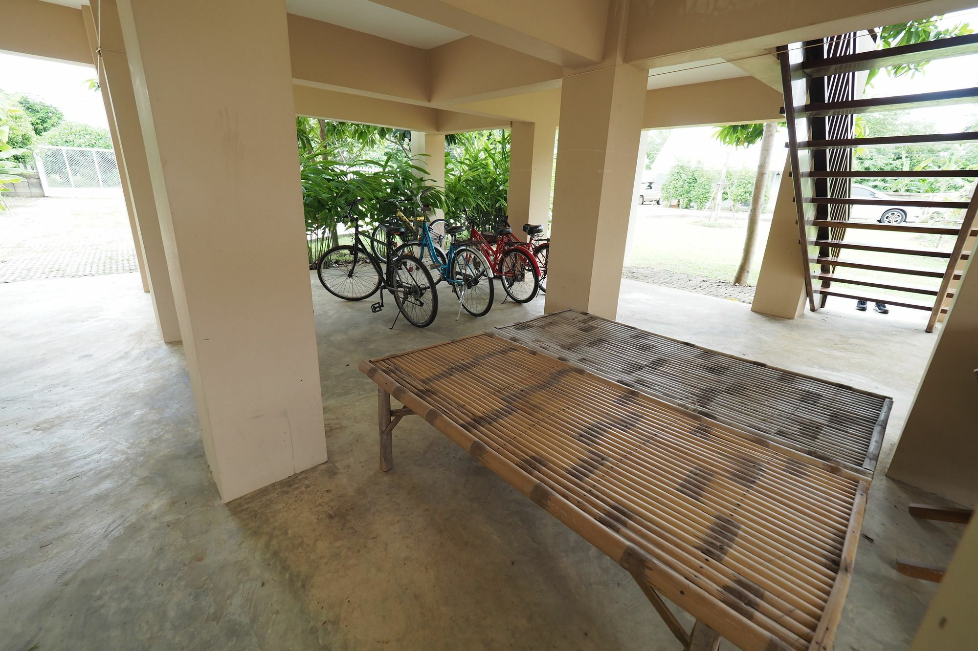 Baan2Rai Hotel Kanchanaburi Exterior photo